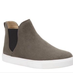Nine West high top sneaker
